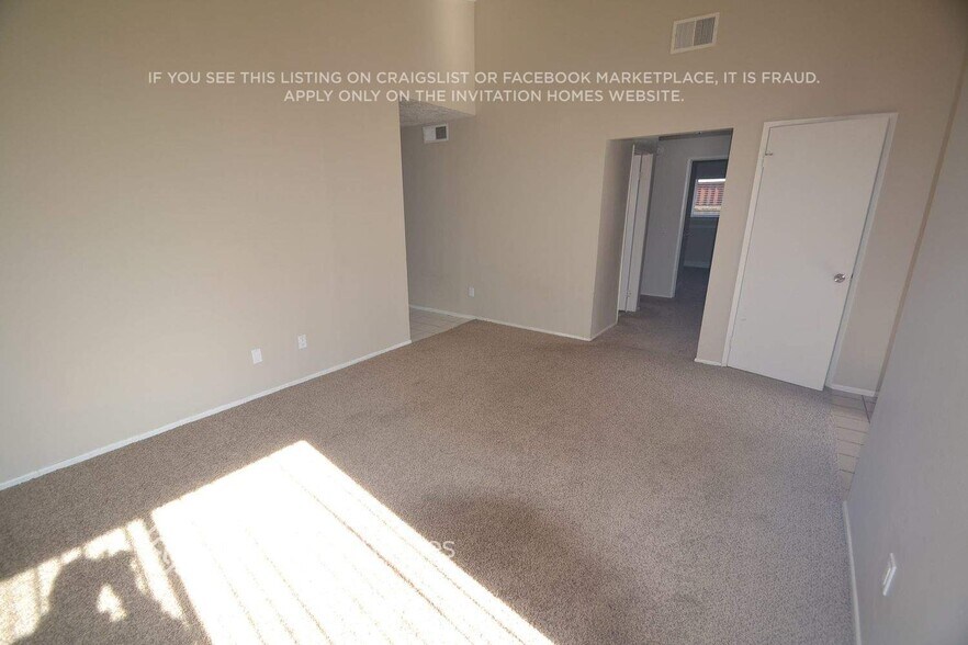 Building Photo - 20827 Calwood St