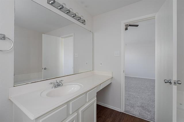 Building Photo - 1329 Missouri St
