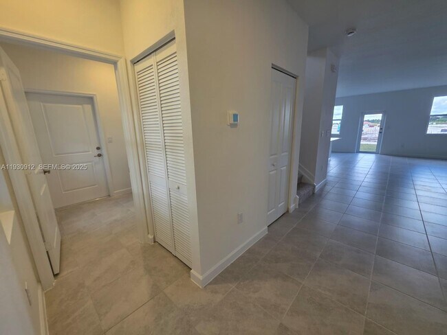 Building Photo - 19571 SW 339th St