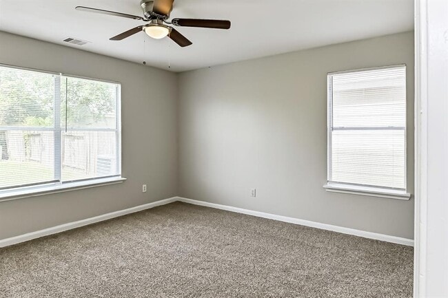 Building Photo - 8134 Old Maple Ln