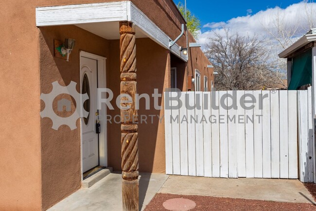 Building Photo - !!!PRICE IMPROVMENT!!! CALL US TODAY AT (5...