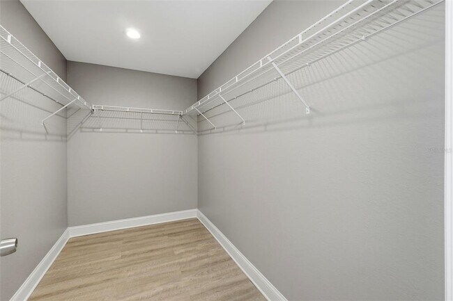 Building Photo - 4222 Deeson Rd