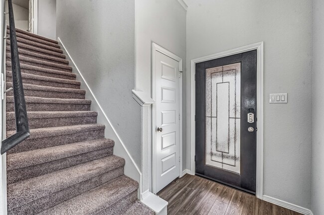 Building Photo - 5903 Dawning Sun Rd