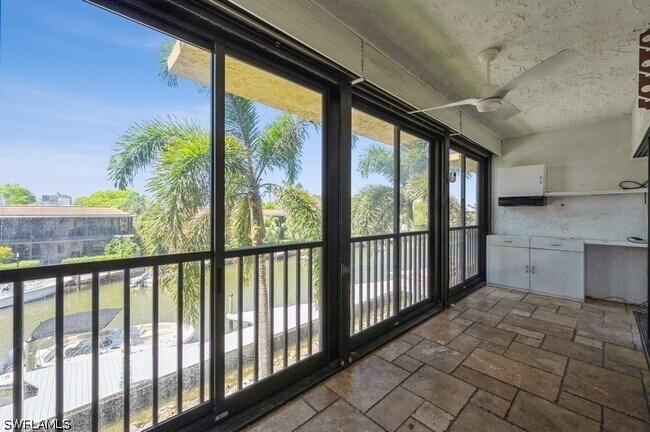 Building Photo - 1400 Blue Point Ave