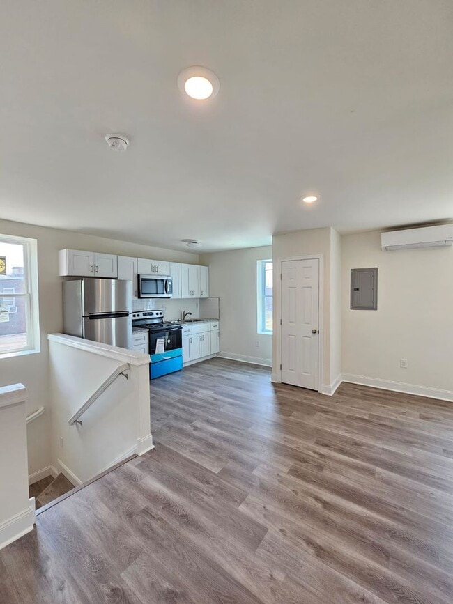 Building Photo - 4136 Mantua Ave