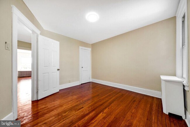 Building Photo - 387 Bayard Rd