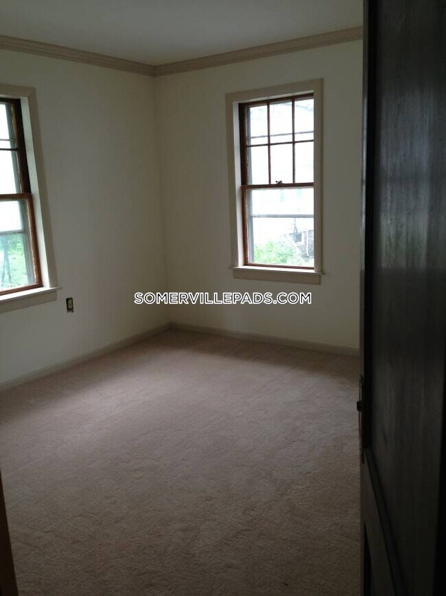 Building Photo - 149 Powder House Blvd