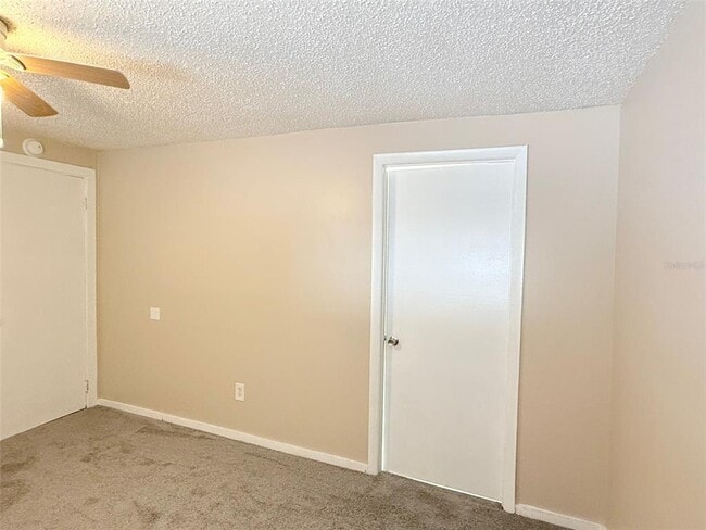 Building Photo - 2609 4th St S