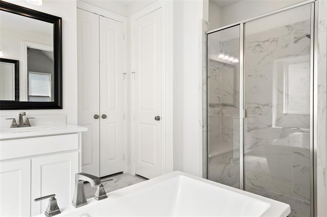 Building Photo - 2901 Sunfish St