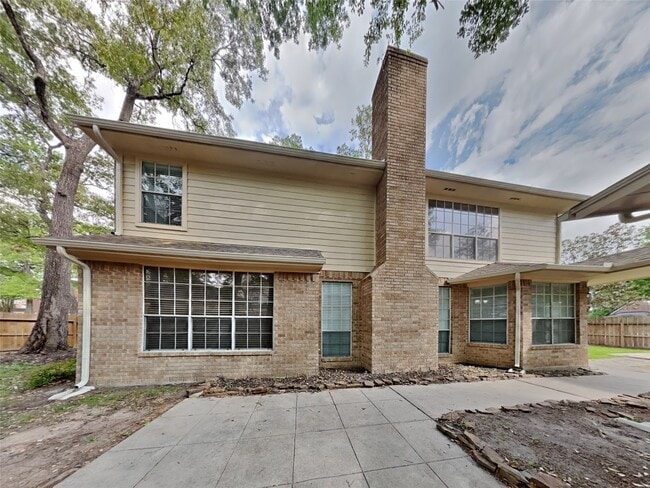 Building Photo - 510 Tanguey Ct