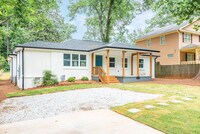 Building Photo - Eastland Rd - House