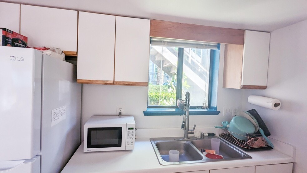 Building Photo - 24 Finch Trl NE