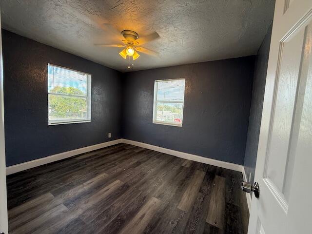 Building Photo - 1913 Division Ave