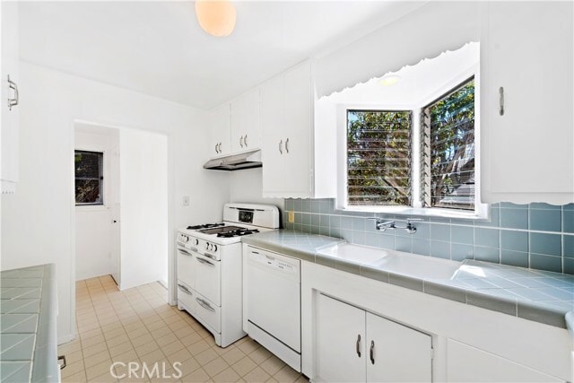 Building Photo - 333 Locust St