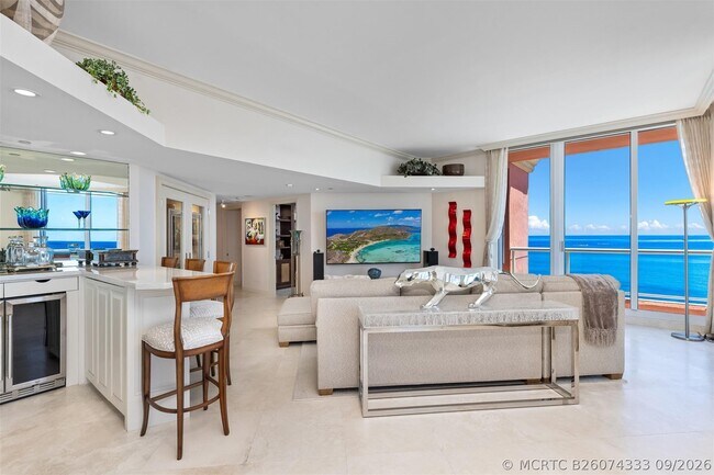 Building Photo - 2110 N Ocean Blvd