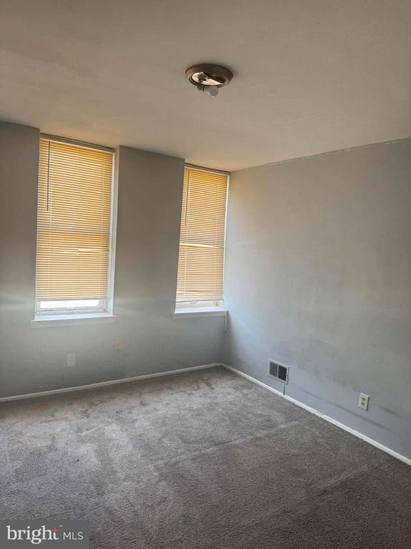 Building Photo - 2845 Harlem Ave