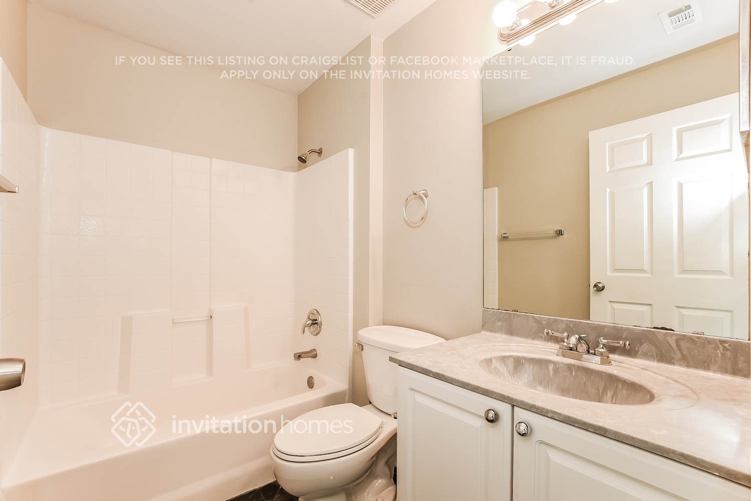 Building Photo - 820 Brightview Dr