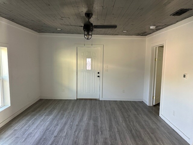 Building Photo - 924 S Kaufman St