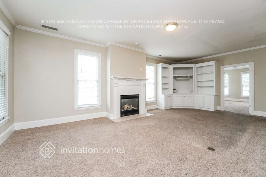 Building Photo - 844 Biscayne Way NW