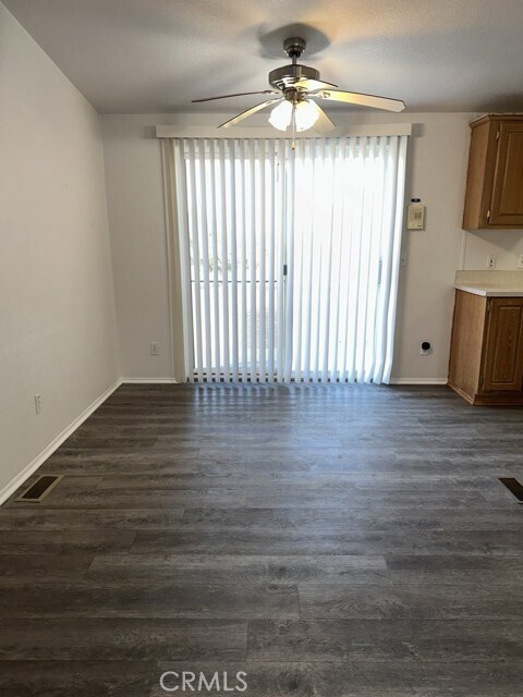 Building Photo - 9274 Terrace View Rd