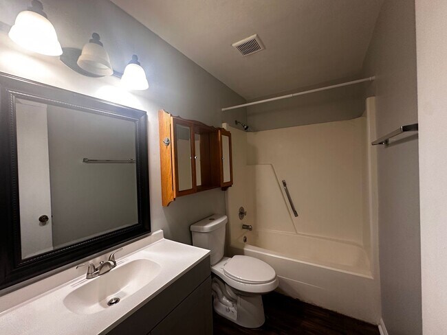 Building Photo - 214-A White Drive @ Cedar Pines-Move In Ready
