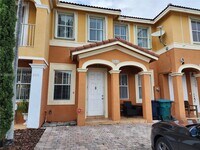 Building Photo - 10831 SW 240 Ln