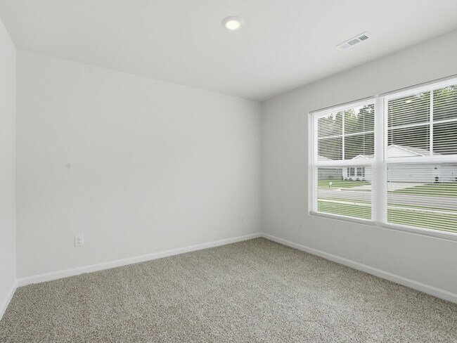 Building Photo - 9919 Sequoyah Cv Dr SE