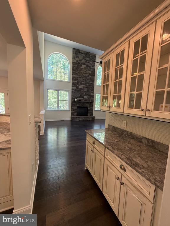 Building Photo - 11621 Pine Hollow Ln