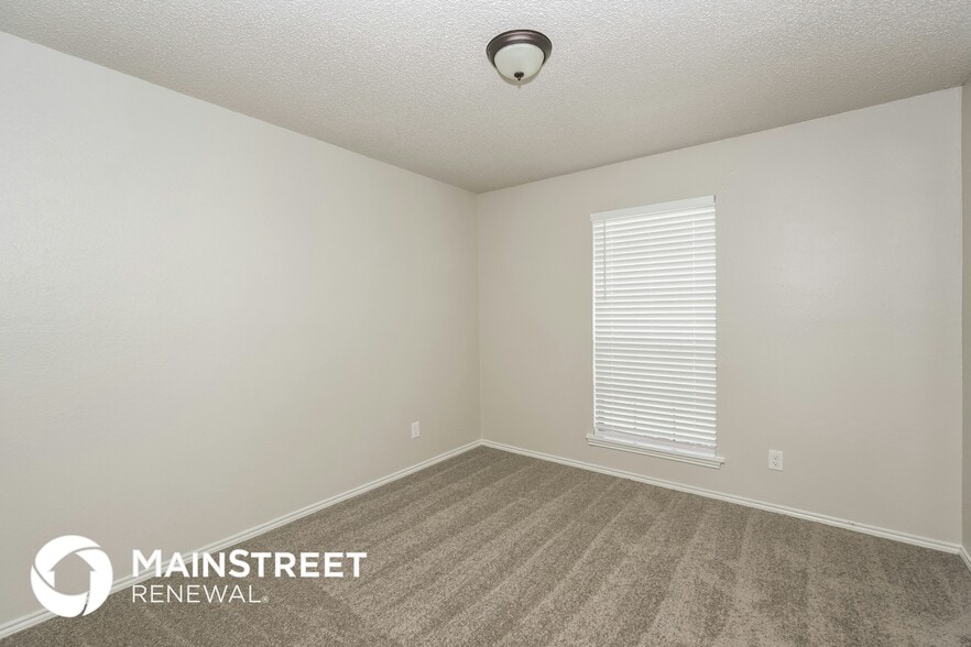 Building Photo - 1072 Westcliff Ave