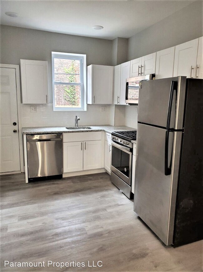 Primary Photo - 3 br, 1.5 bath House - 232 N Simpson St