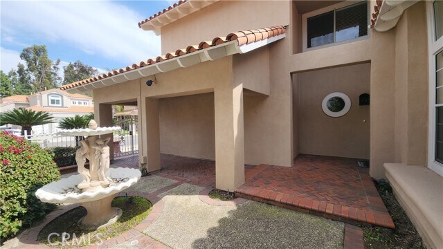 Building Photo - 2162 Ventia