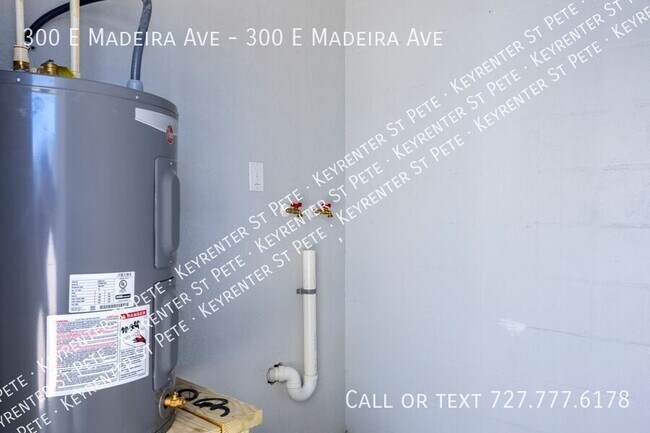 Building Photo - 300 E Madeira Ave