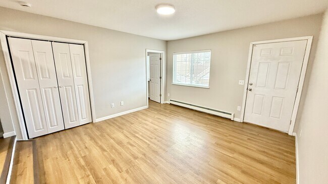 FullSizeRender (5) 4 - Table Mountain Townhomes