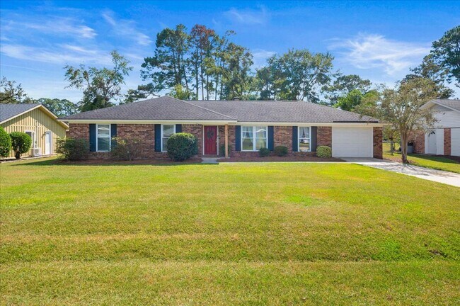 Building Photo - Well-Maintained Ranch Home in Southside Savannah For Lease