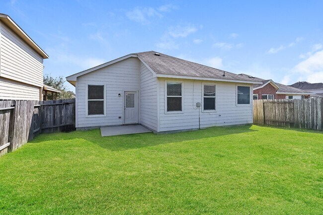 Building Photo - 14302 Merganser Dr