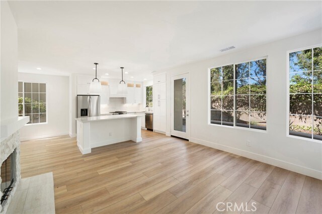 Building Photo - 175 Kingswood