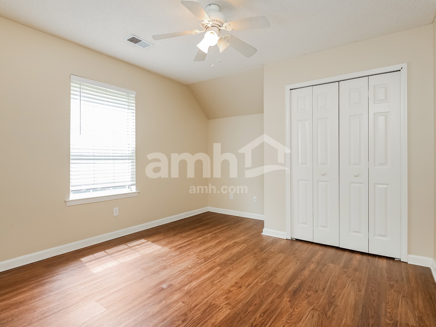 Building Photo - 183 Stoney Xing