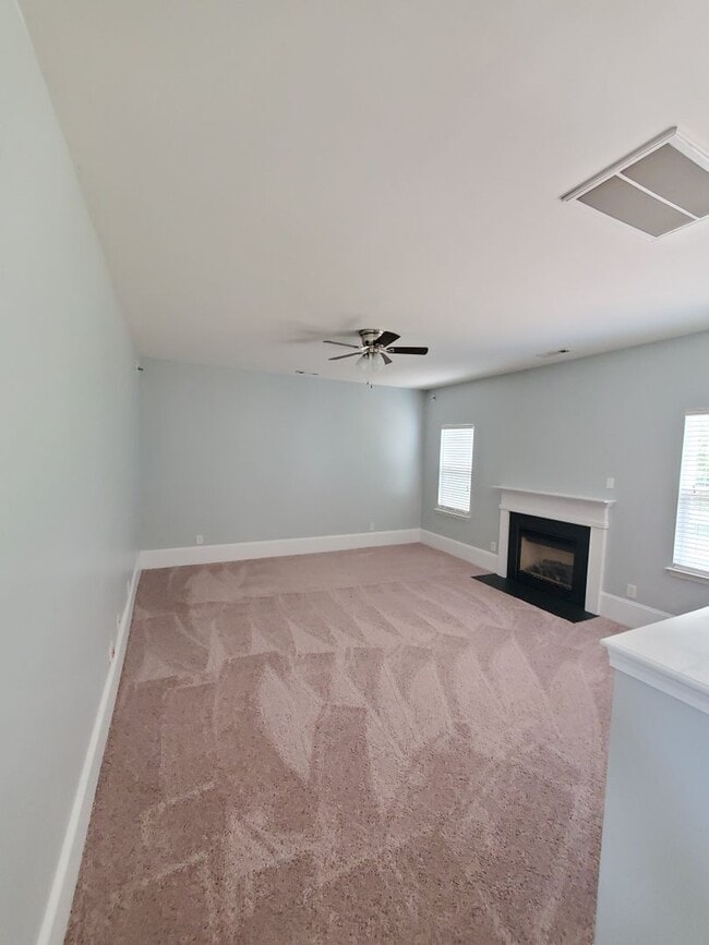 Building Photo - Beautiful  Home  Available for Rent in Monroe, NC 28112