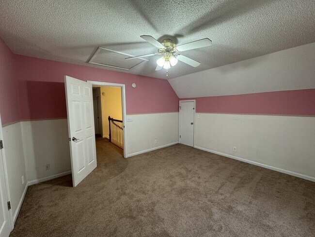 Building Photo - 1872 Darlington Dr