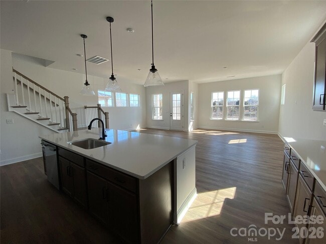 Building Photo - 4016 Hickory Pl Ln