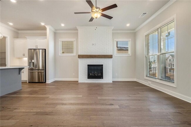 Building Photo - 106 Basil St