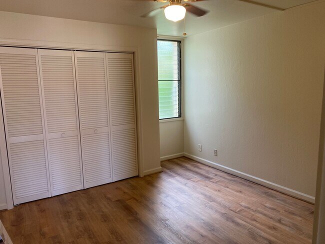 Building Photo - Two Bedroom Makaha Valley Plantation