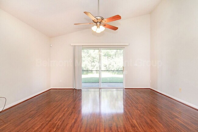 Building Photo - 9853 Portofino Dr