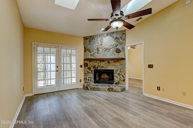 Building Photo - 3476 Raymur Villa Dr