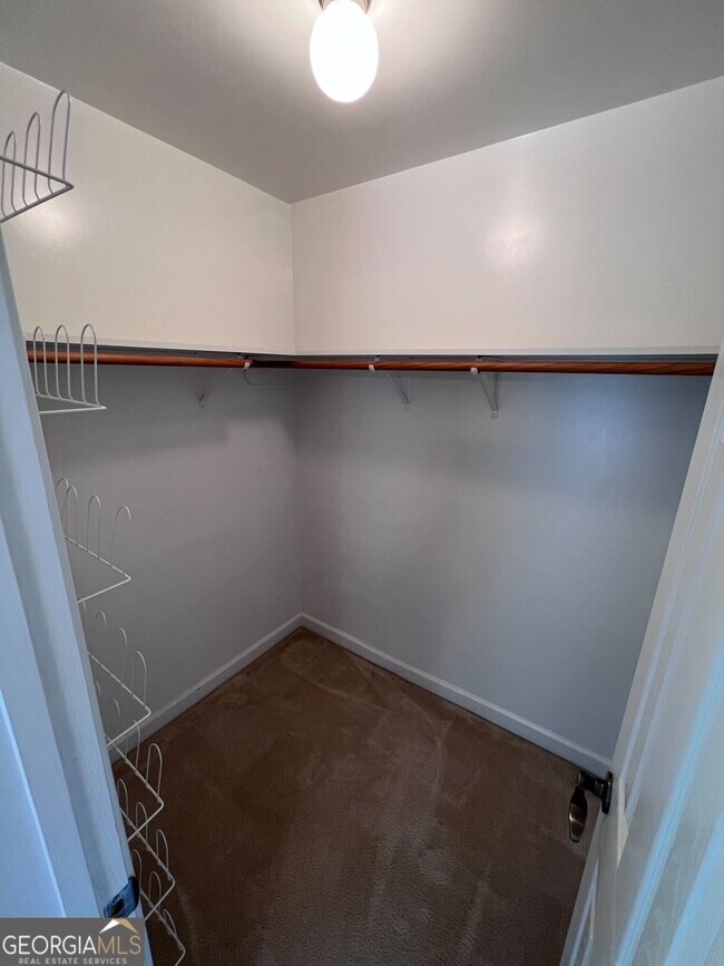 Building Photo - 119 Tullamore Trail