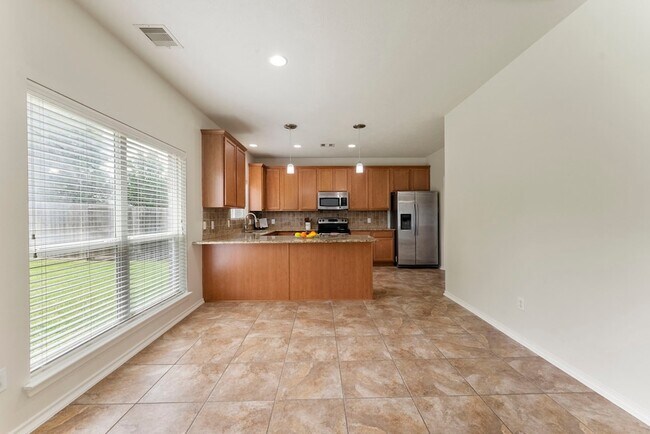 Building Photo - 17815 Misty Pond Ct