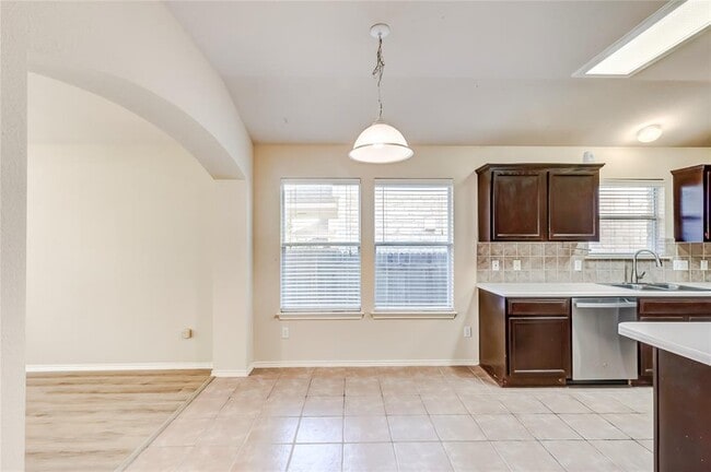 Building Photo - 11308 Los Comancheros Rd