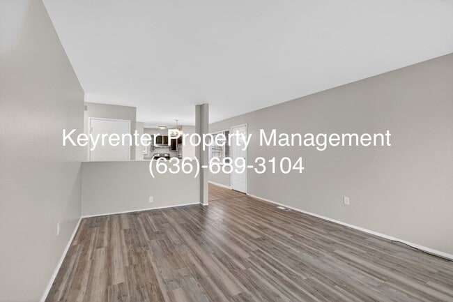 Building Photo - Updated 3-Bedroom Home with Fenced Yard in Florissant