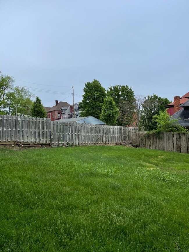 Building Photo - 403 S Atlantic Ave