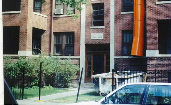 Building Photo - 4901-4903 N Monticello Ave